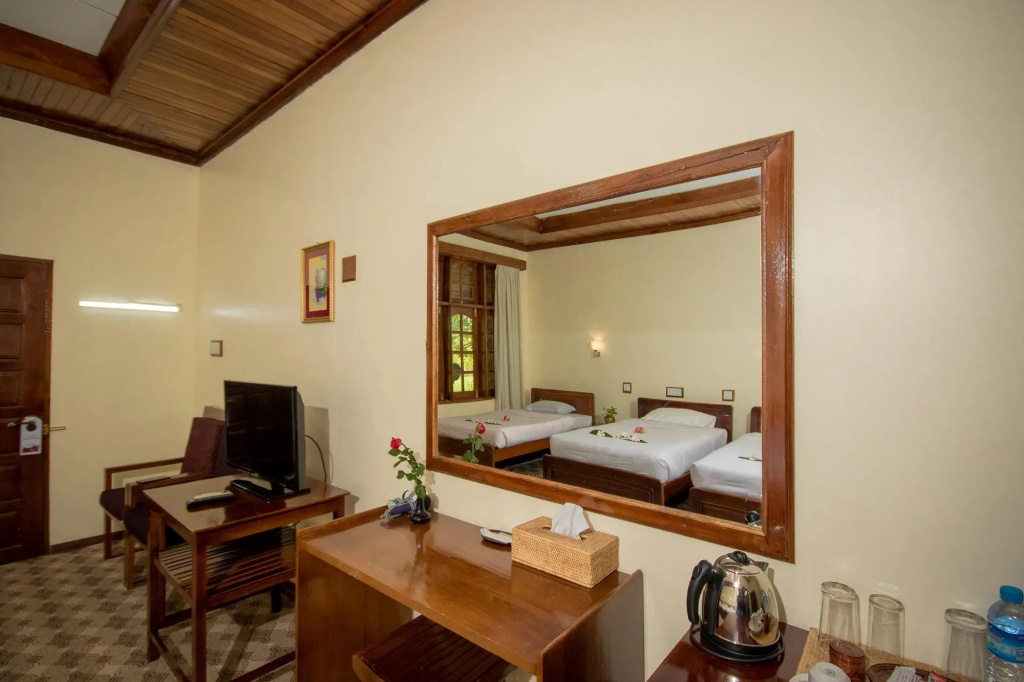 Deluxe Triple room