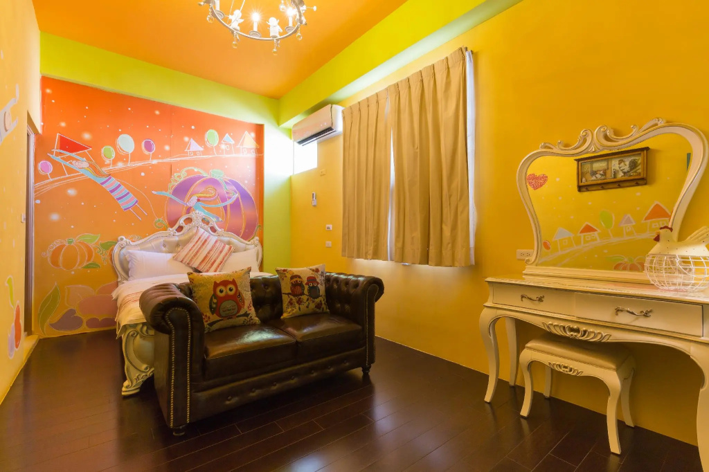 Standard Double room (full double bed)