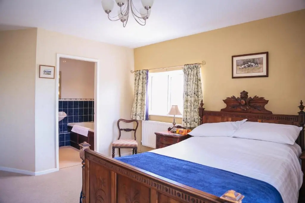 2 Bedrooms Cottage