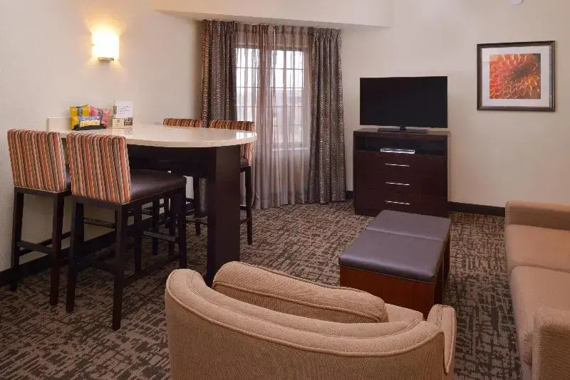 Staybridge Suites Indianapolis-Fishers by IHG - Chambres