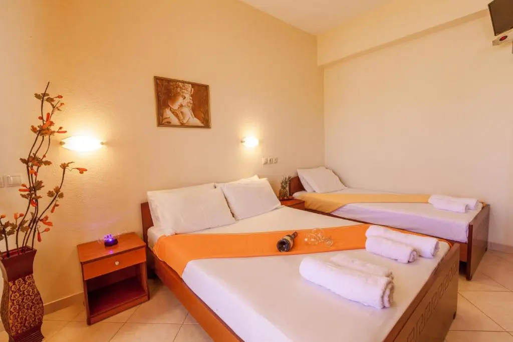 Economy room