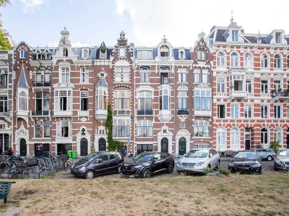 STAYSOME Amsterdam Hemonystraat