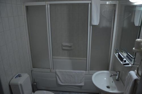Image 10