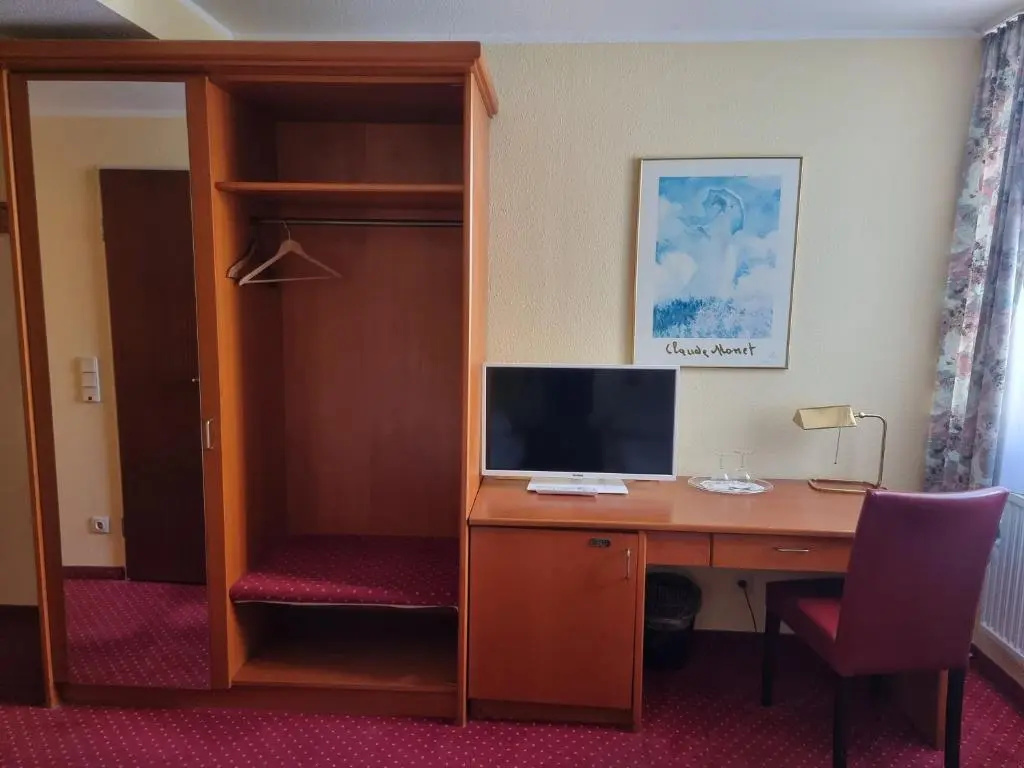 Hotel Mondial - Chambres