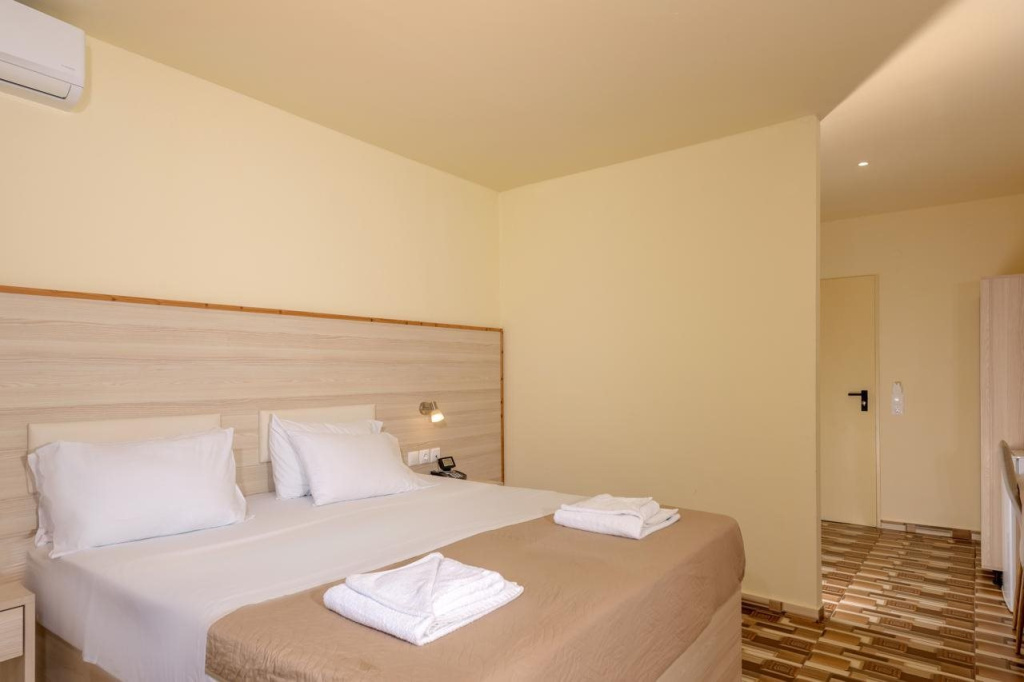 Aqua Sun Village — Hersonissos