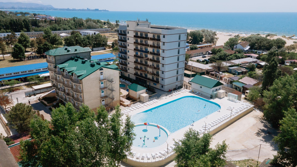 Hotel photo 13