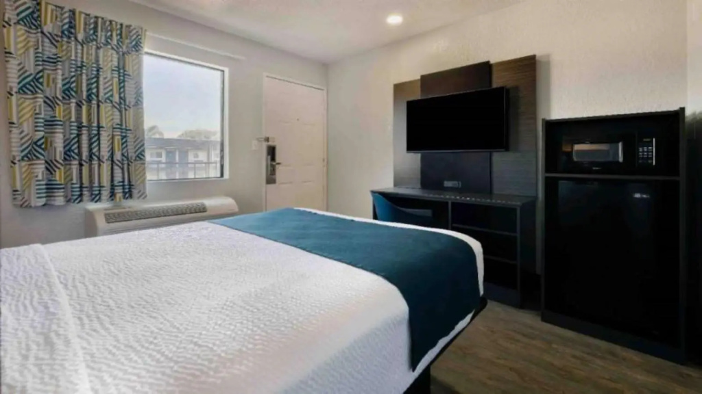 Hotel photo 25