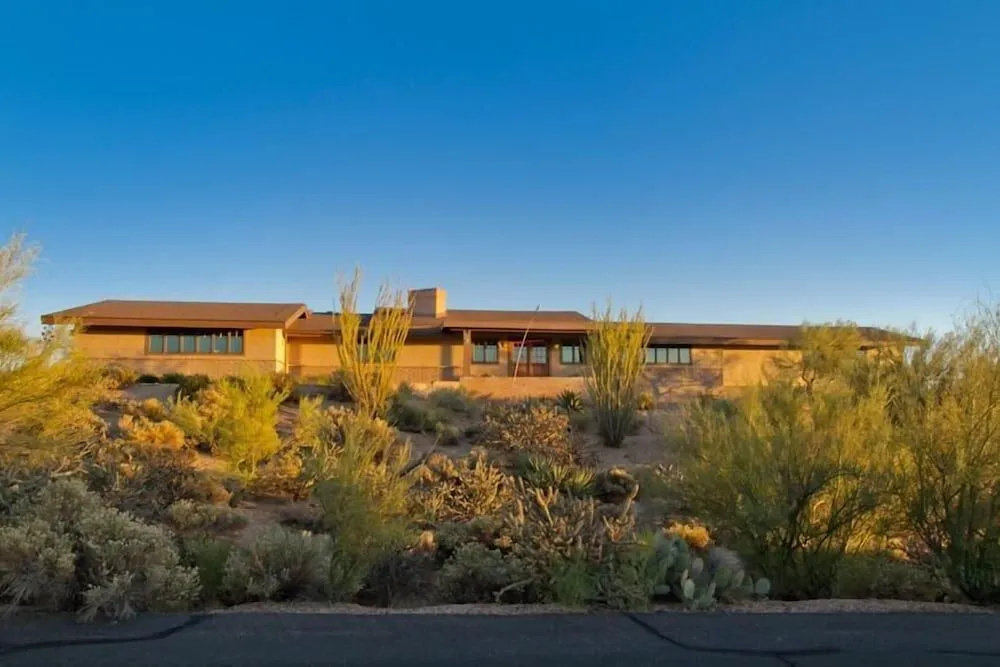 Majestic Carefree Home By Signature Vacation Rentals