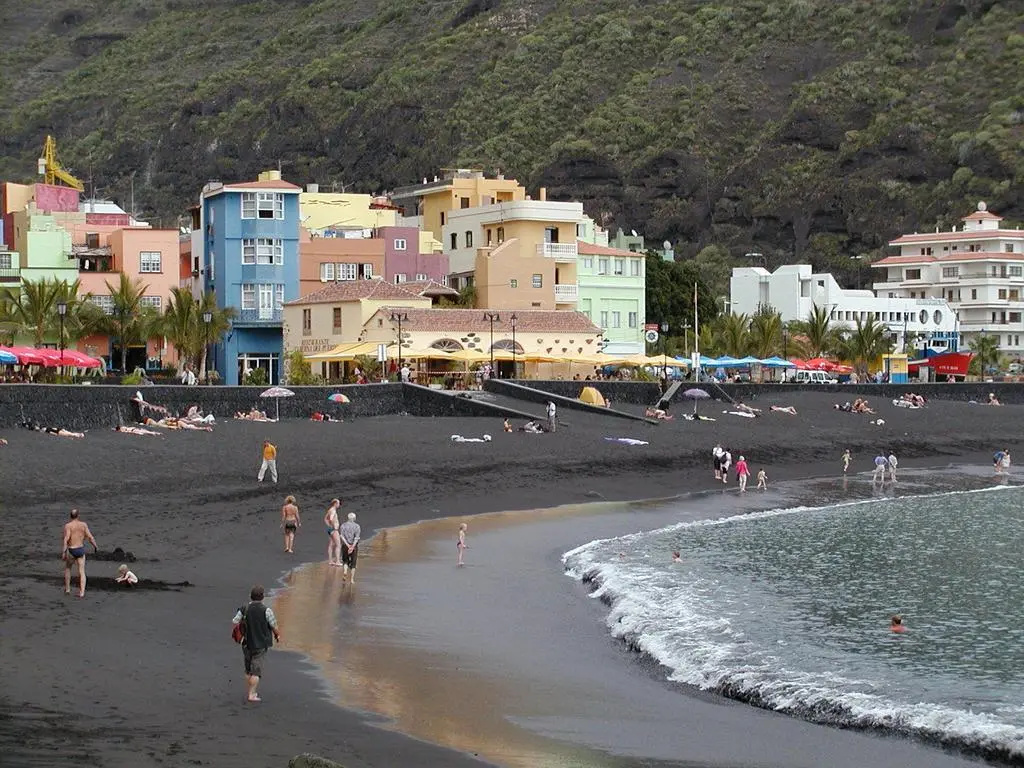 Dos Palmeras