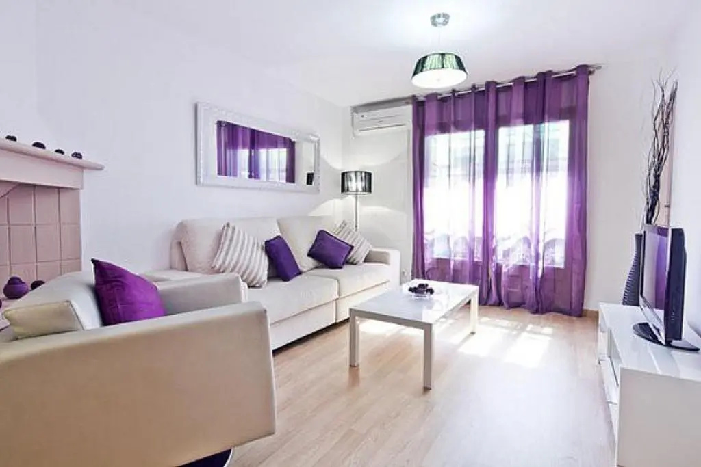 3 Bedrooms Apartment
