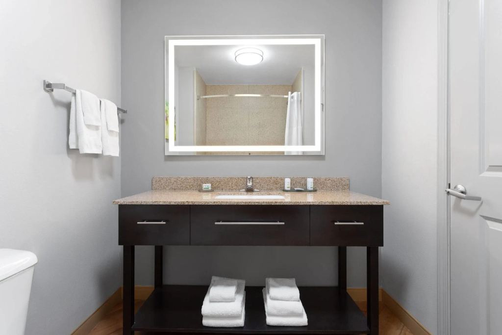 La Quinta Inn & Suites by Wyndham Columbus - Edinburgh - Chambres