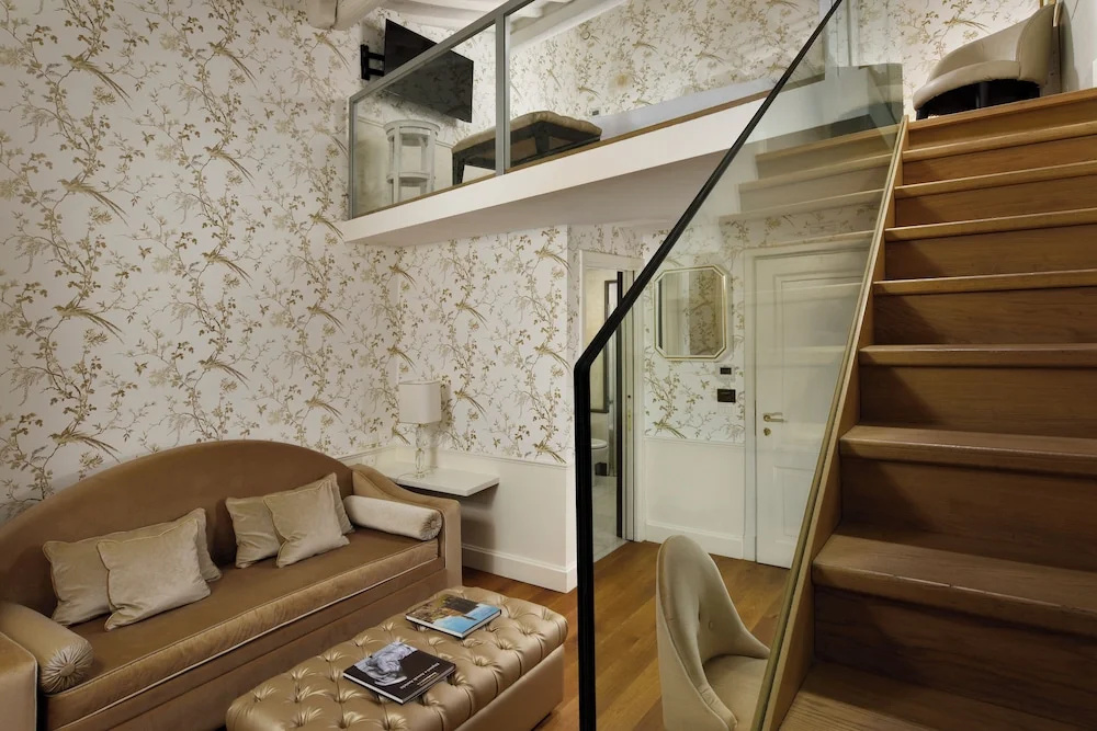 Junior Suite with city view