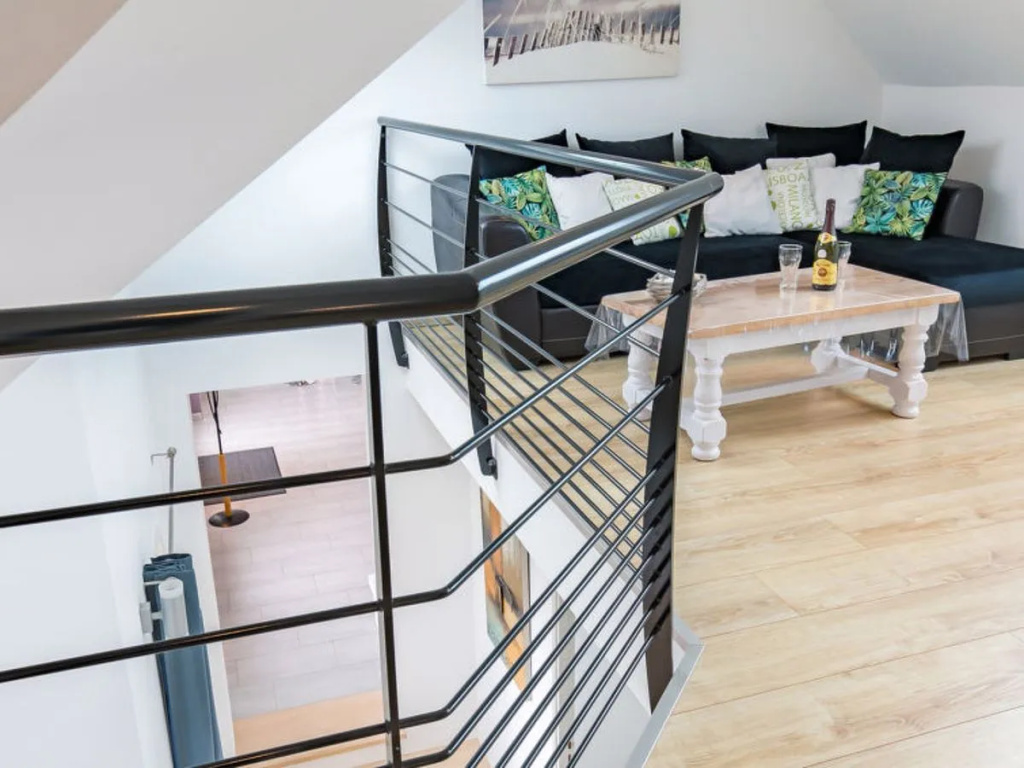 Balcony & Terrace