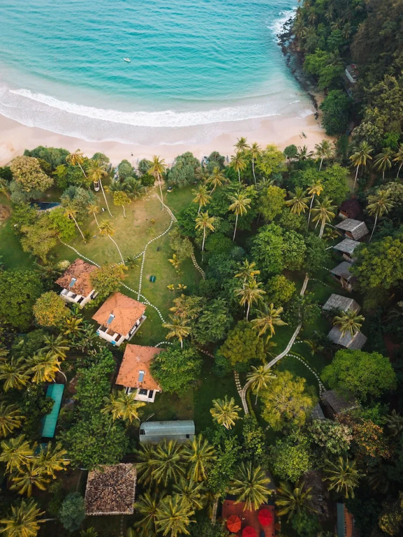 Beach & Waterfront