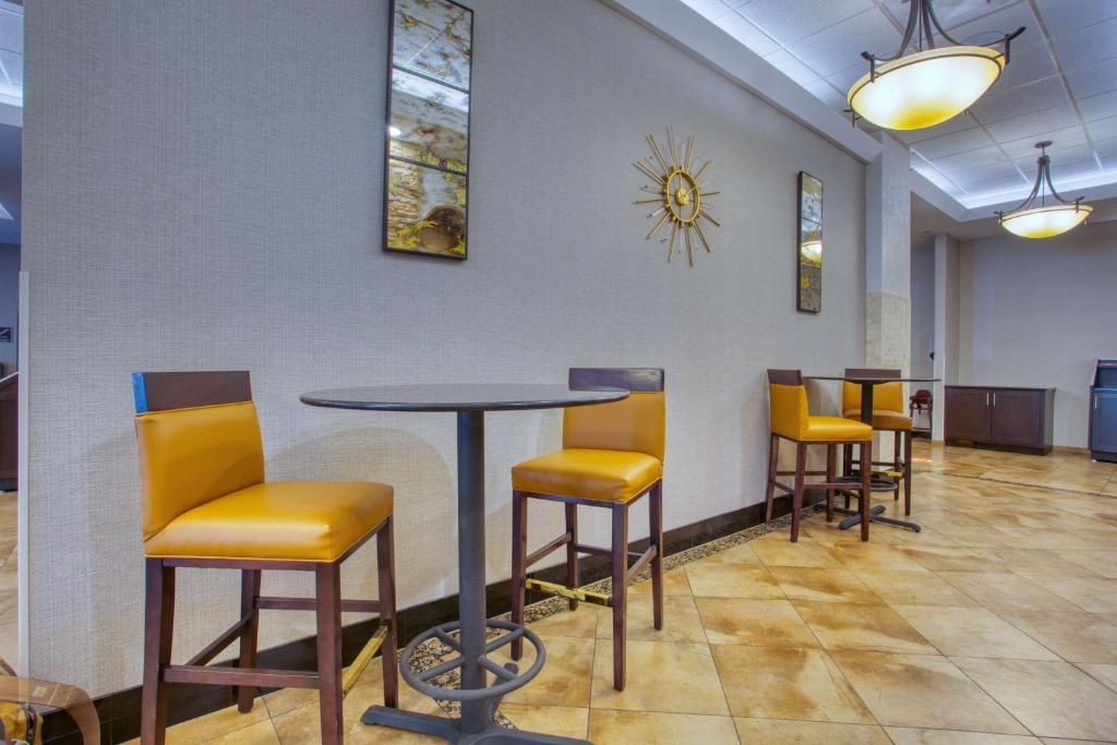 Drury Inn & Suites Near La Cantera Parkway - Général