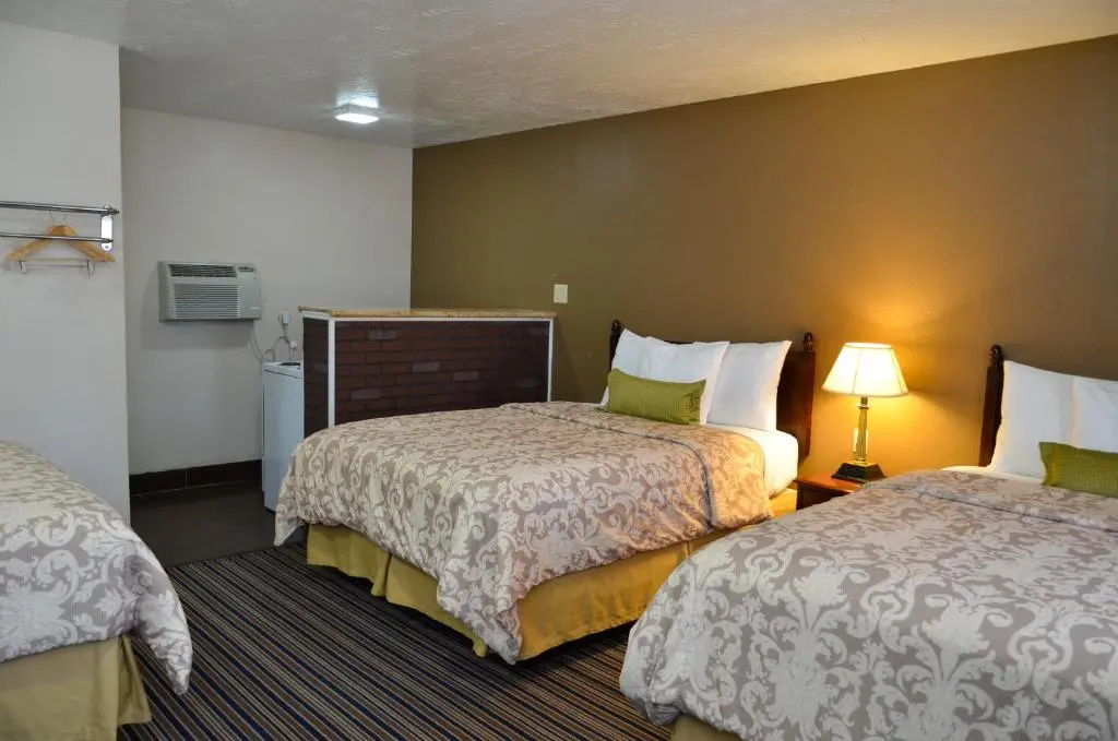 Deluxe Family room