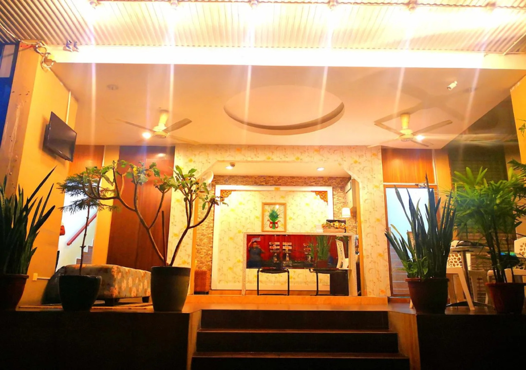 Zahaar New Wing Hotel