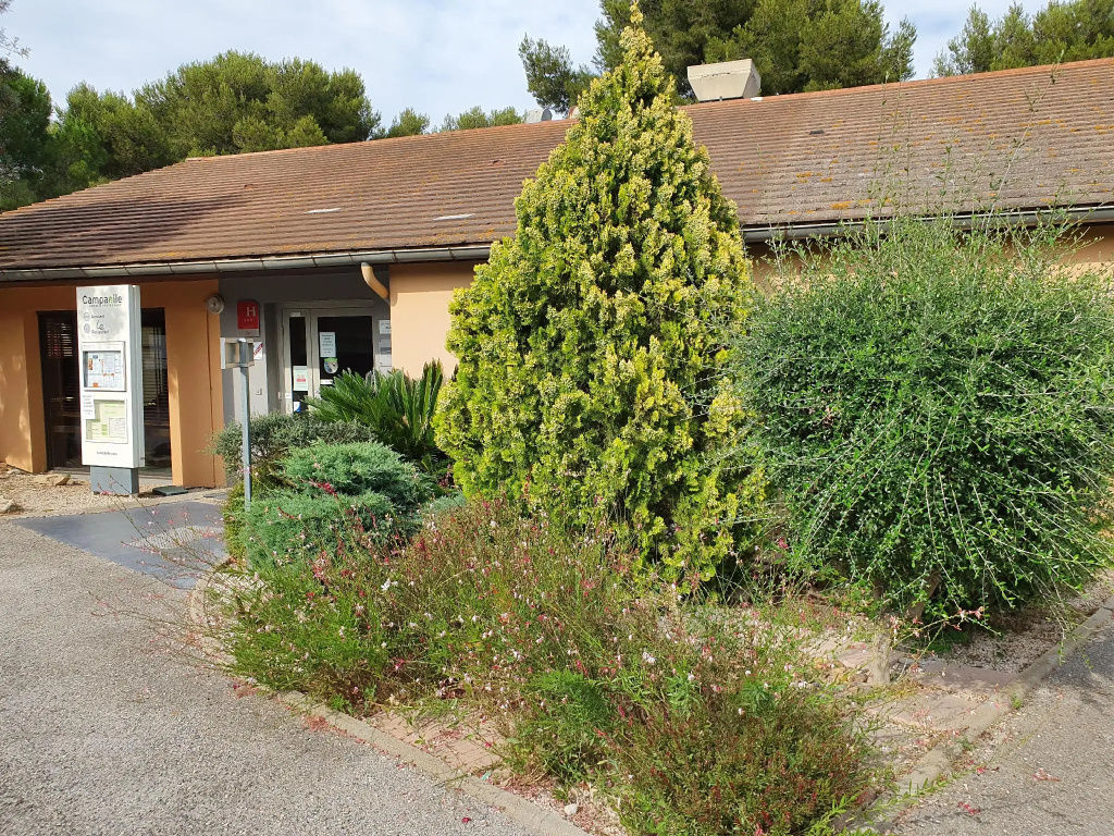 Campanile NATURE - Martigues - Chambres
