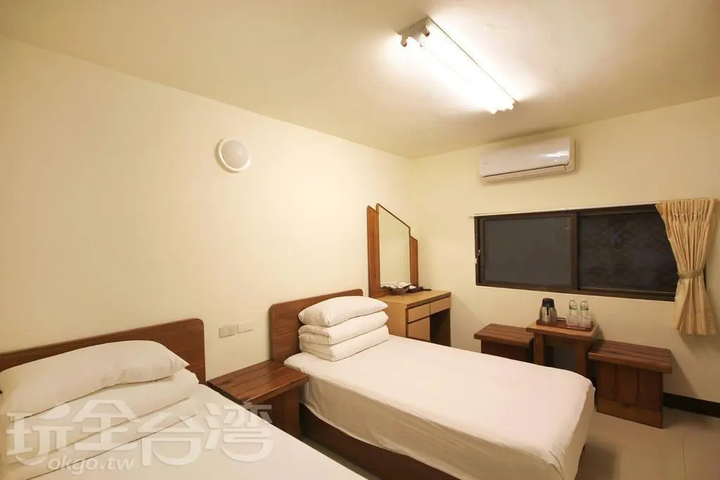 Standard Double room (twin beds)