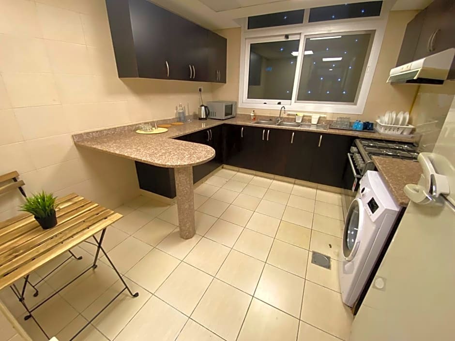 gallery_image_hidden_10