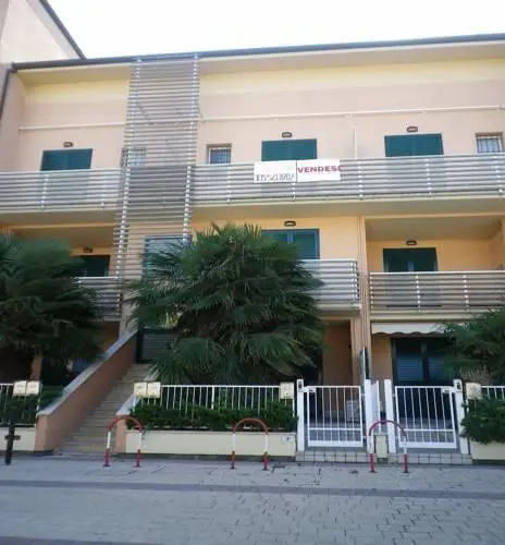 Agenzia il Centro - 32