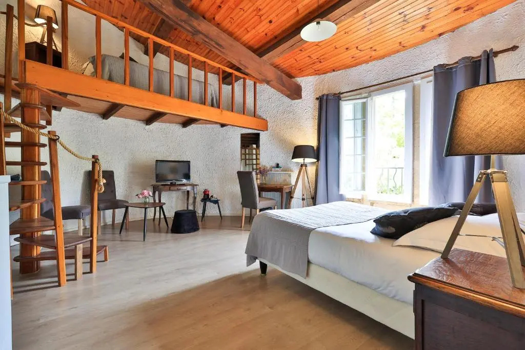 Castel Mouisson - Chambres