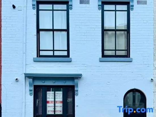 Parisian Apartment in Birmingham’s Jewellery Quarter