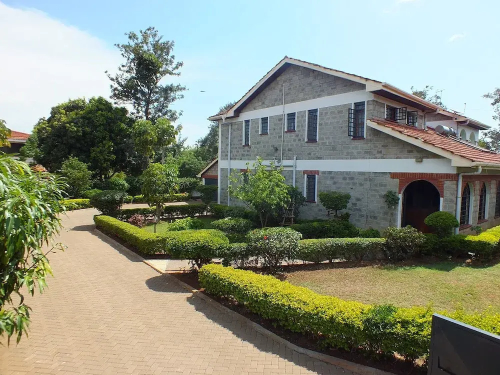 Family Nest Guest House