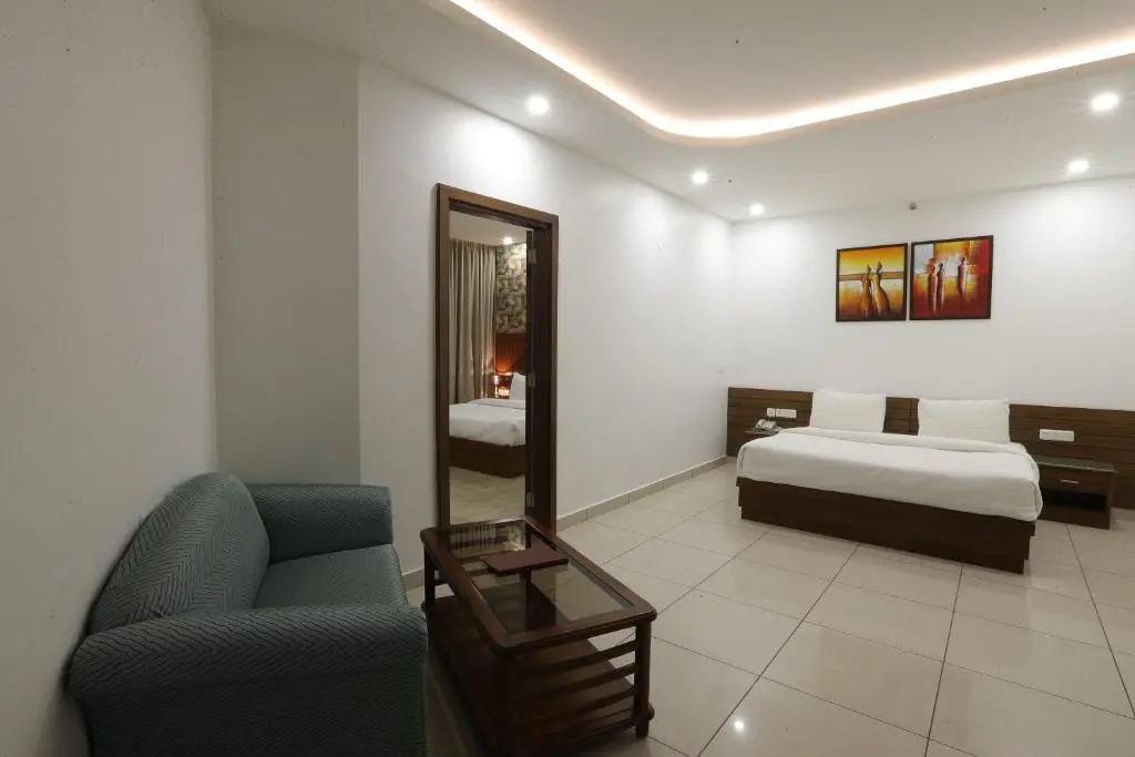 Grand Hotel Nawanshahr - Général