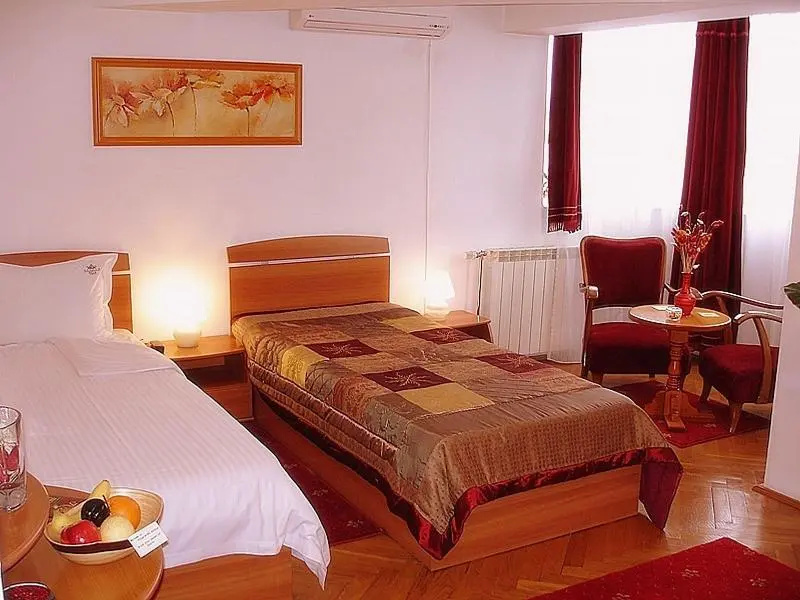 Hotel Escala - Chambres