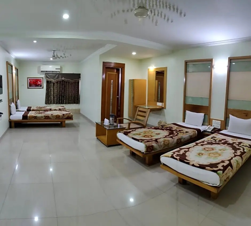 Deluxe Triple room