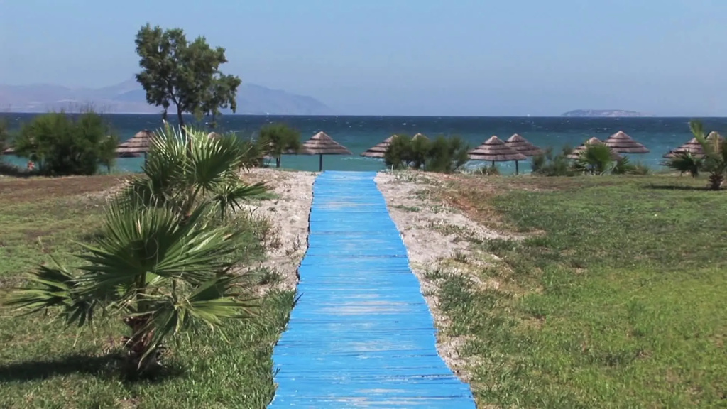 Beach & Waterfront