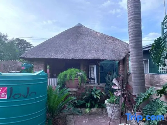 Private Holiday Apartment in Roodepoort - Comfort & Convenience