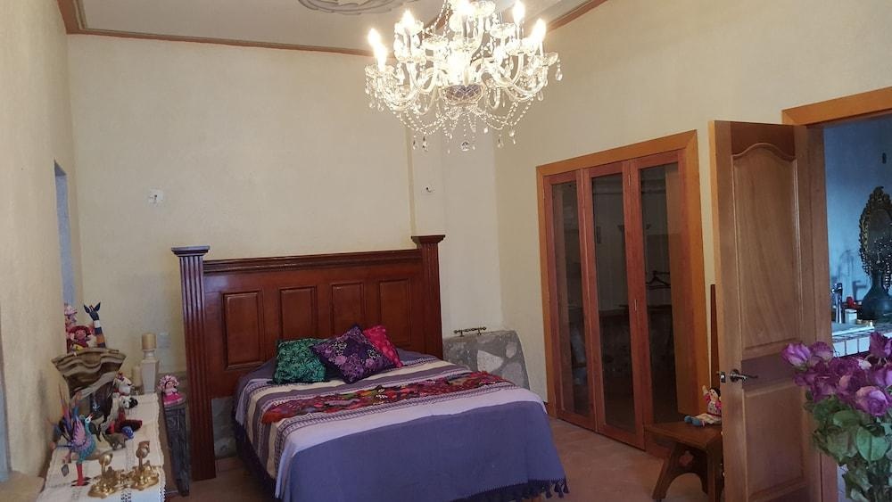 La Casona Azul — 4