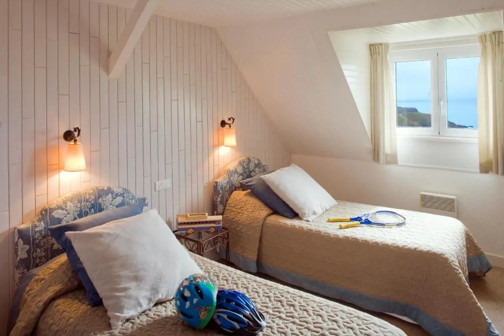 Standard Family room with sea view