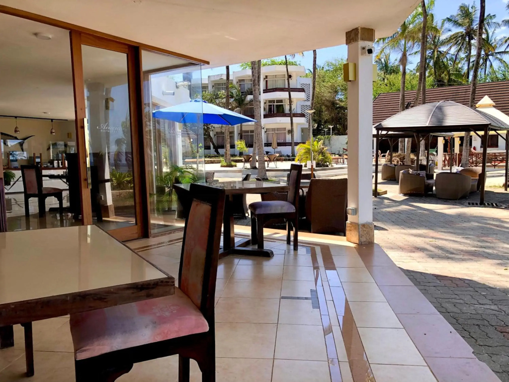 Kenya Bay Beach Hotel