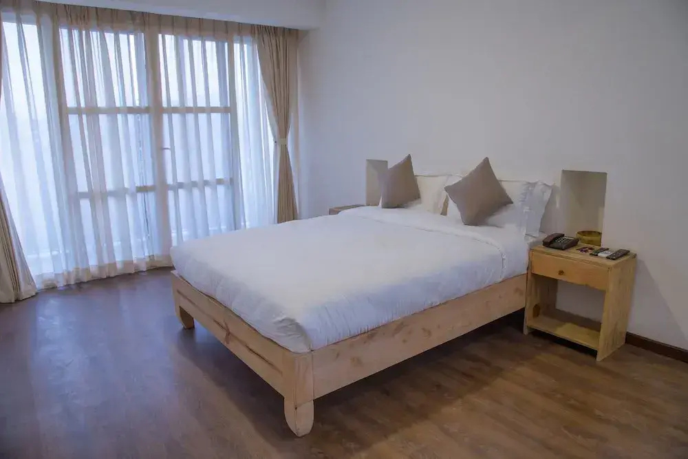 2 Bedrooms Family Apartment with balcony and with mountain view
