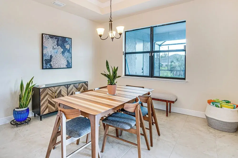 10 Mi to Beaches: Modern Retreat in Port Charlotte