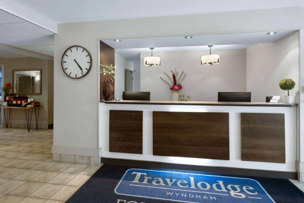 Travelodge by Wyndham Fort McMurray - фото 26