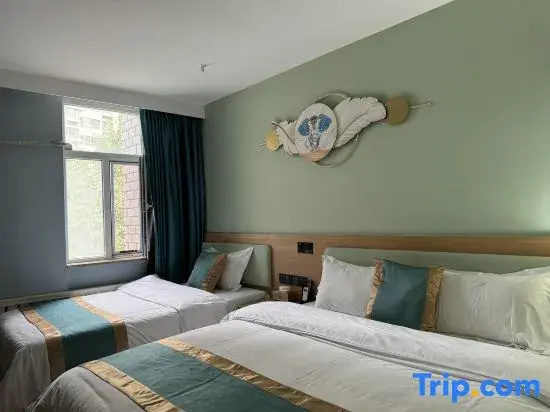Standard Family room