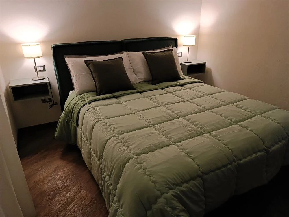 Standard room with courtyard view