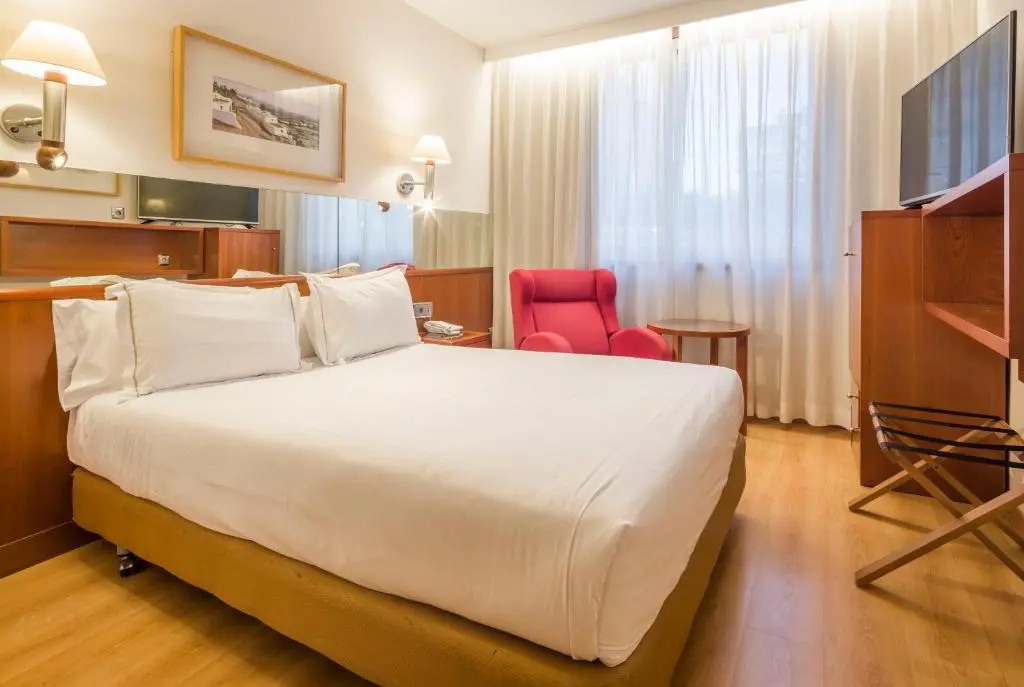 Ilunion Les Corts Spa Hotel - Chambres