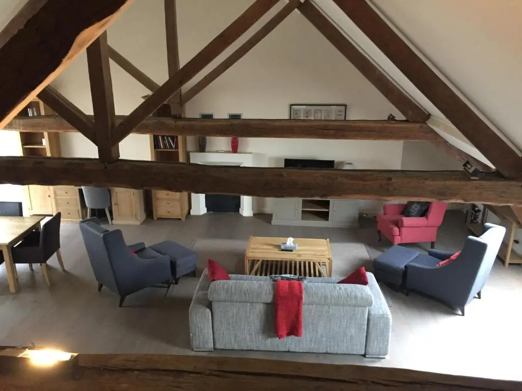 Deluxe Apartment