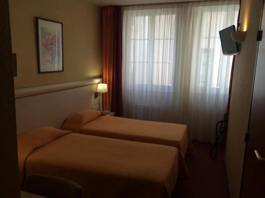 Standard Double room (twin beds)
