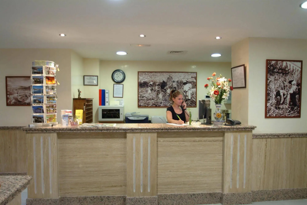 Hotel Avenida Tropical - Général