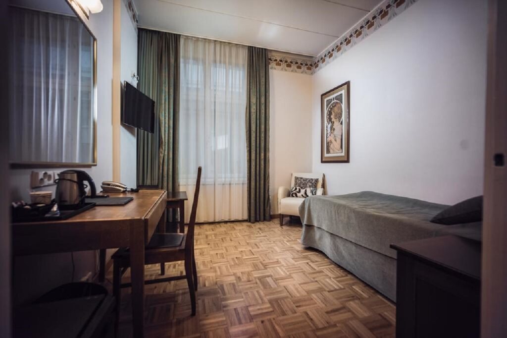 Hotel Arthur picture