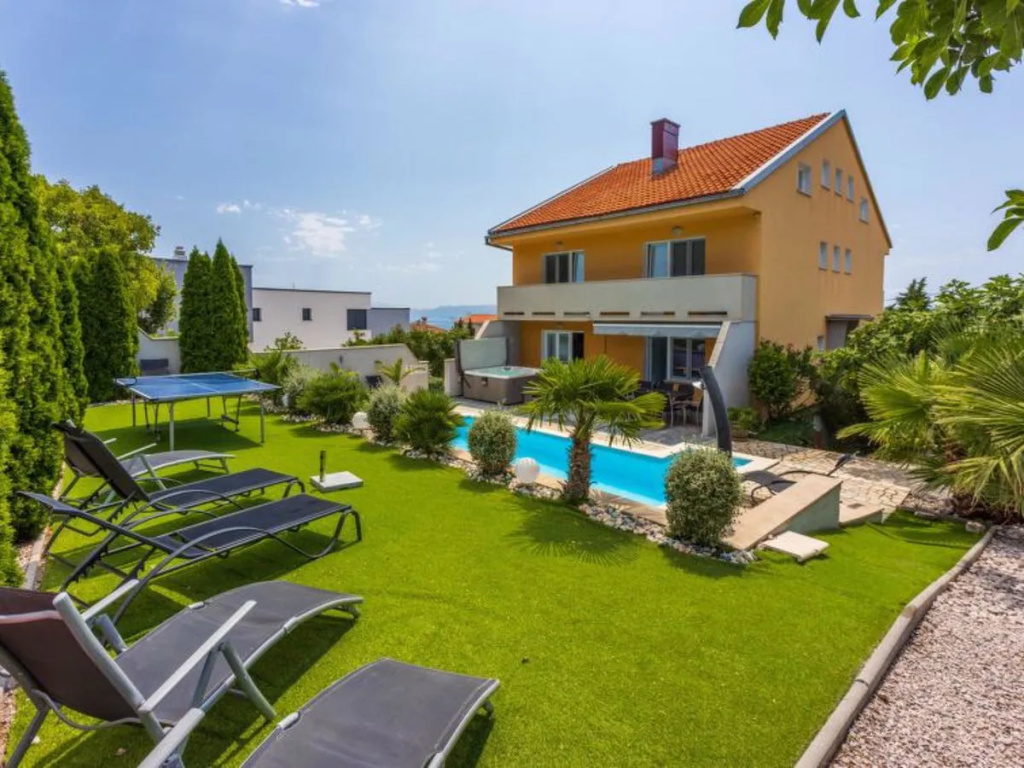 Villa Puskas 2