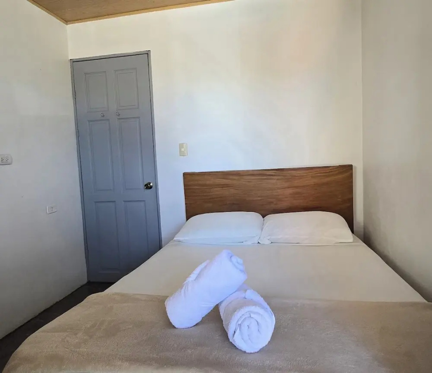 Economy Double room (full double bed)
