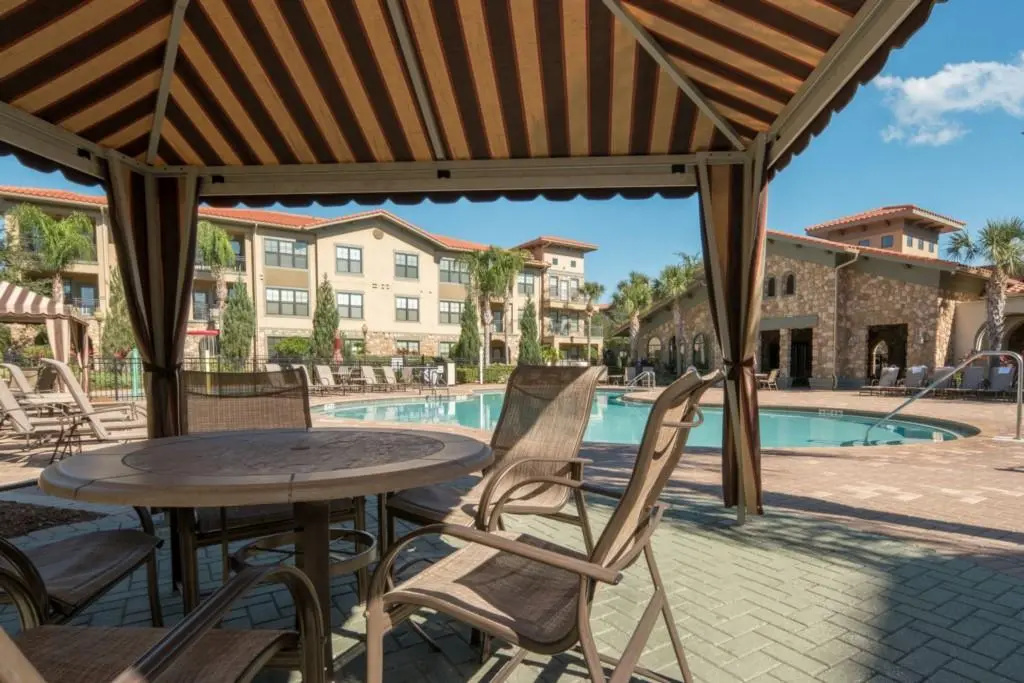 914 Charo Parkway Unit 131 3 Bedrooms, 3 Bathrooms