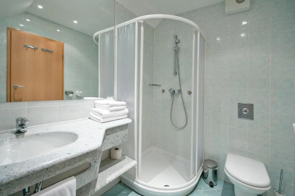 Ramada Hotel & Suites by Wyndham Kranjska Gora - Chambres
